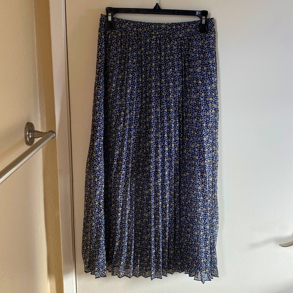 A&F Midi skirt NWT